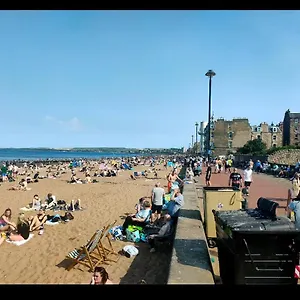  Apartment Beach